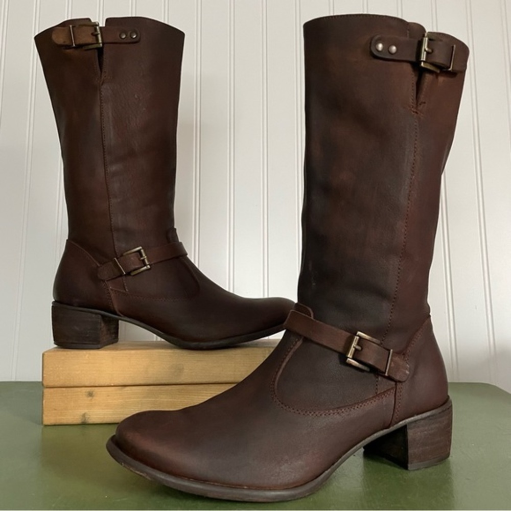 Vialis Barcelona Mid Calf Boots Brown Leather
